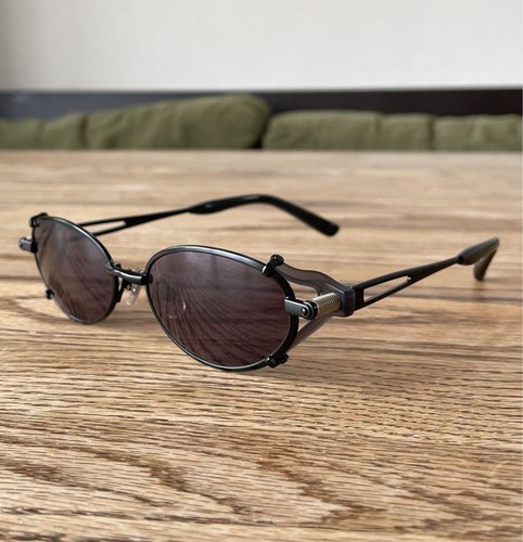 Jean Paul Gaultier ヴィンテージ 55-0098 Sunglasses Jean Paul Gaultier 55-7107 90's Frame In Smoke Gold