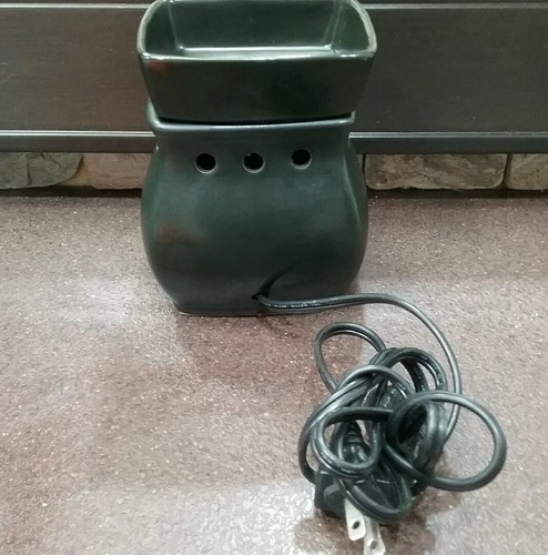 Scentsy warmer discontinued item, retired rare