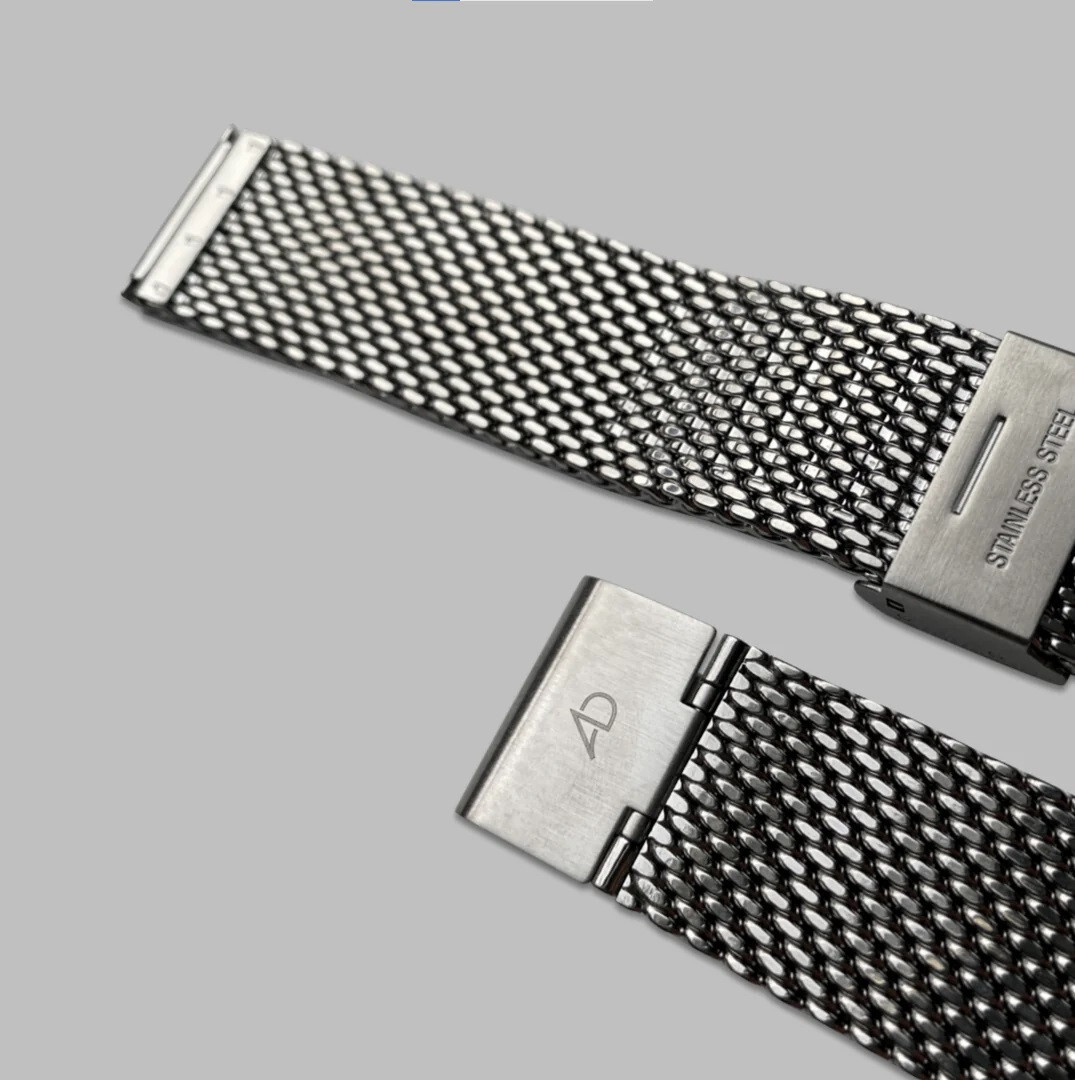 Pre-owned Munich Time Isar Blue Watch With Milanese Metal Band Silver