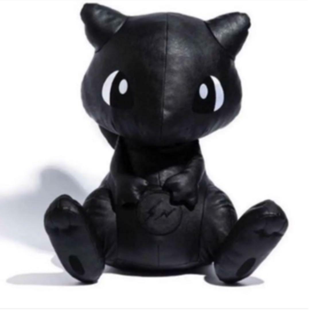 ポケモン イーブイ THUNDERBOLT PROJECT fragment design THUNDERBOLT PROJECT BY FRGMT & POKEMON