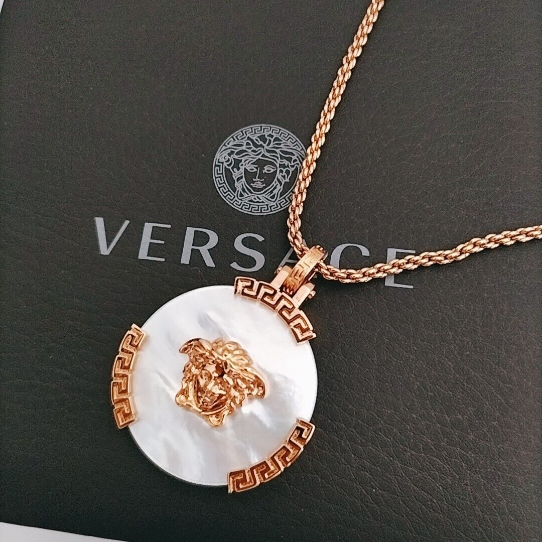 【VERSACE】 Medusa crystal-embellished charm necklace Medusa crystal-embellished charm necklace in gold - Versace