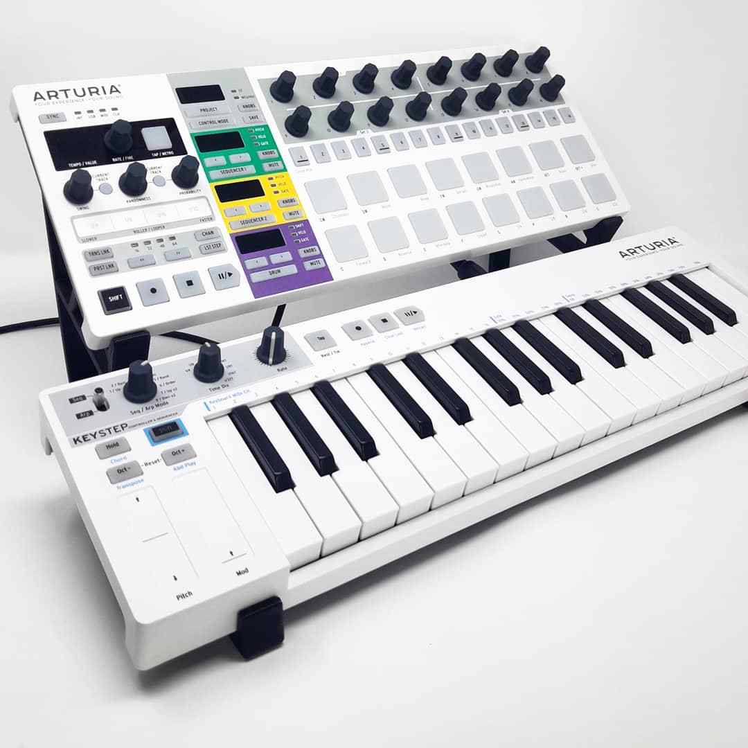 3DWaves Dual Tier Stands For The Arturia Keystep And Beatstep Pro