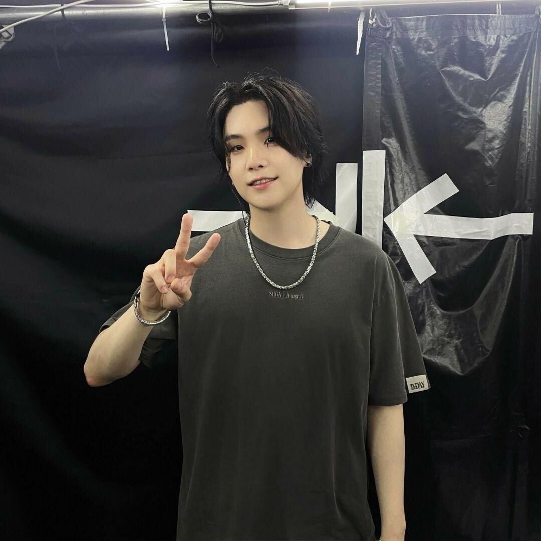 BTS SUGA Agust D D-DAY 半袖 Tシャツ 黒 L 未開封 BTS SUGA Agust D Tour D-Day T Shirt Size L Japan Limited