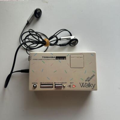 Toshiba KT-AS10 Portable Cassette Player Walky rare_Very