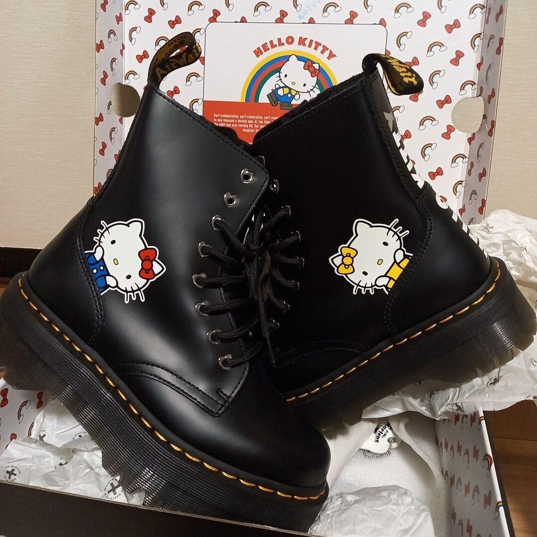 Pre-owned Dr. Martens Jadon Hello Kitty 60th Anniversary Black Platform Boots Us7 Cat