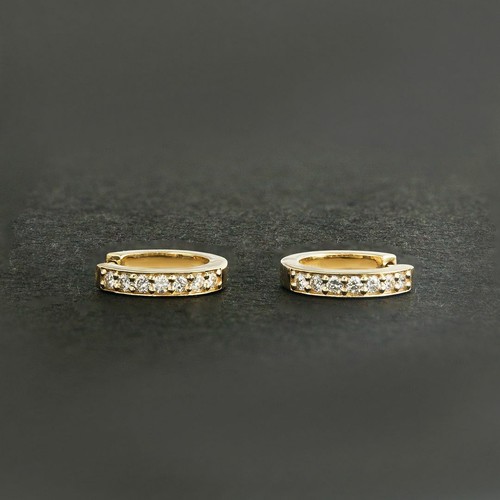 Pre-owned Irisha Designs Genuine Diamond Minimal Huggie Hoop Earrings 14k Gold Jewelry In F-g