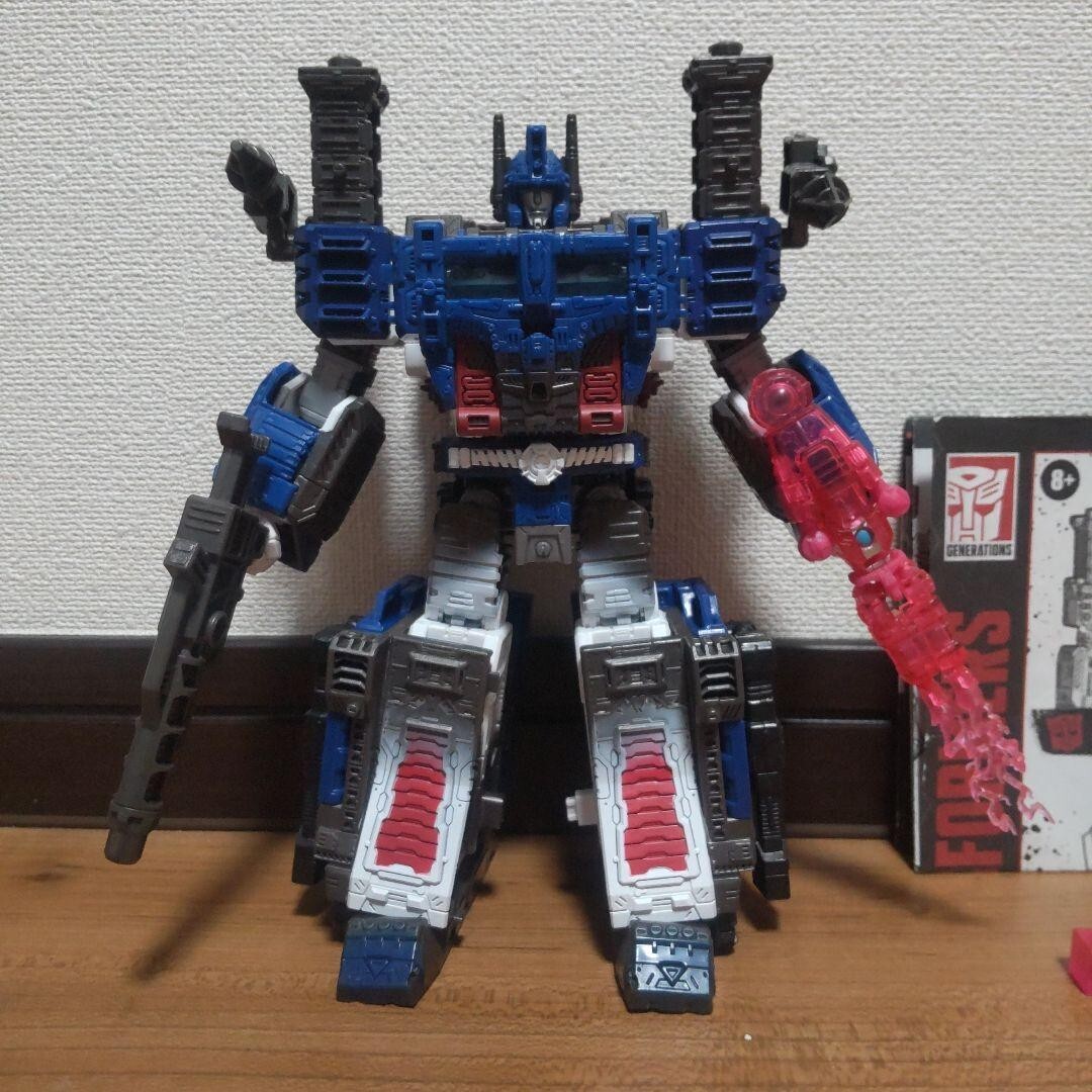 Transformers WFC Ultra Magnus WFC-08 | eBay