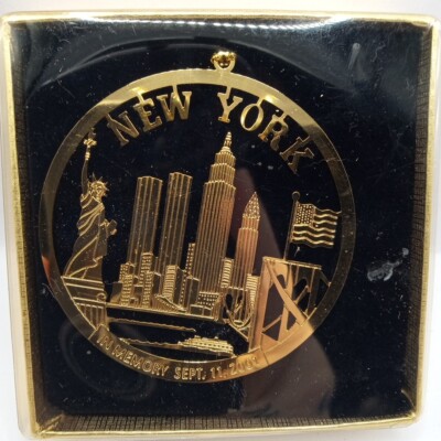 In Memory of Sept. 11, 2001 NEW YORK 2.75'' Gold Tone Ornament  