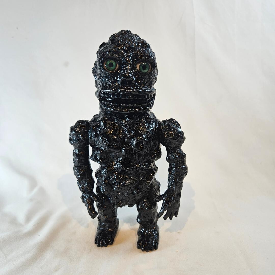 Soft Vinyl NAGNAGNAG Violent Primitive Man 25cm BLACK Figure