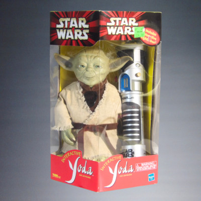 2000 HASBRO TIGER ELECTRONICS STAR WARS INTERACTIVE YODA+LIGHTSABER #67713