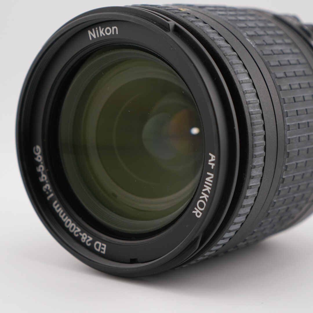 ニコン Nikon AF ED 28-200mm G Review of Nikon ED AF Nikkor 28-200 mm 3.5-5.6 G IF