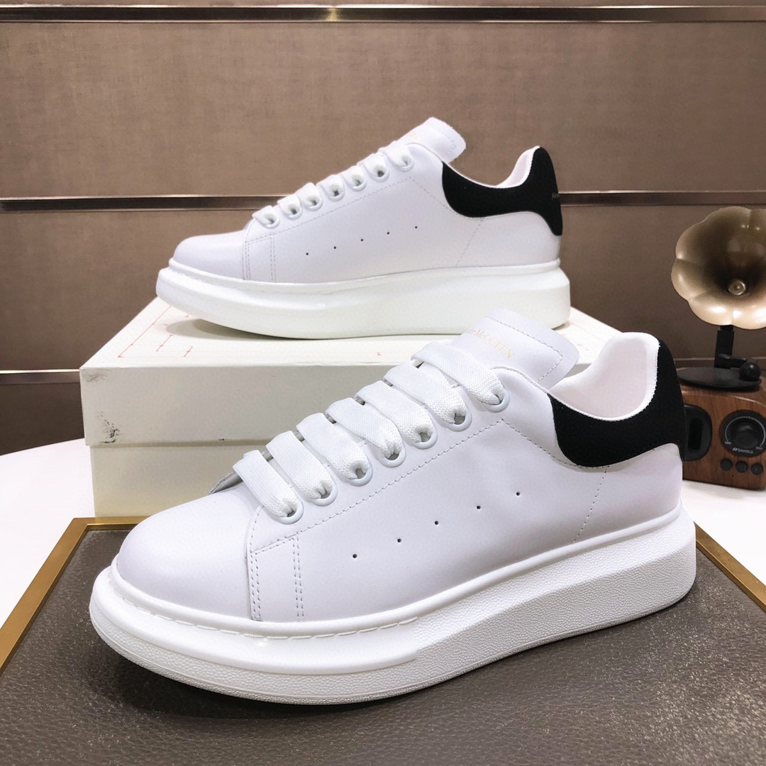 Alexander McQueen ハイブリッドスライド Alexander McQueen ハイブリッドスライド - メルカリ