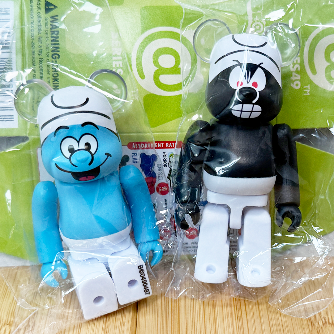 🐻BE@RBRICK Bearbrick100%🐻❄️ SERIES 49 CUTE SMURF Front 🐻BE@RBRICK Bearbrick100%🐻❄️ SERIES 49 CUTE SMURF Front