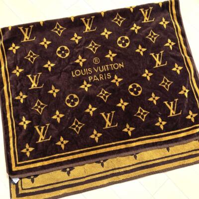 【定価:48,400円】ON THE BEACH LOUIS VUITTON ルイ ヴィトン】オン ザ ビーチ（ジャック・キャヴァリエ