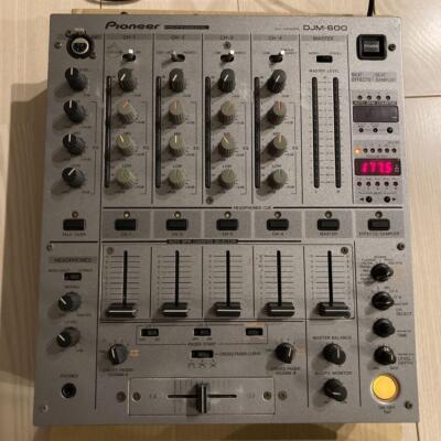 Pioneer DJ Mixer DJM-600 Professional Mixer 4-channel Silver Pioneer DJ Mixer DJM-600 Professional Mixer 4-channel Silver
