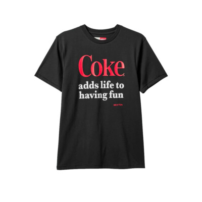 

Футболка с короткими рукавами Brixton x Coca-Cola Having Fun (черная) с рисунком, Черный