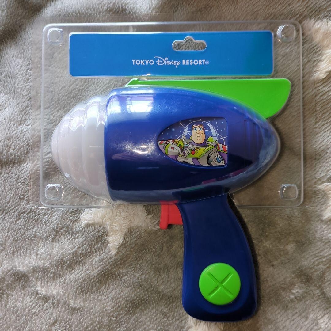 Buzz Lightyear's Astro Blasters　目覚まし時計美品 Buzz Lightyear Astro Blaster POV, Disneyland - YouTube