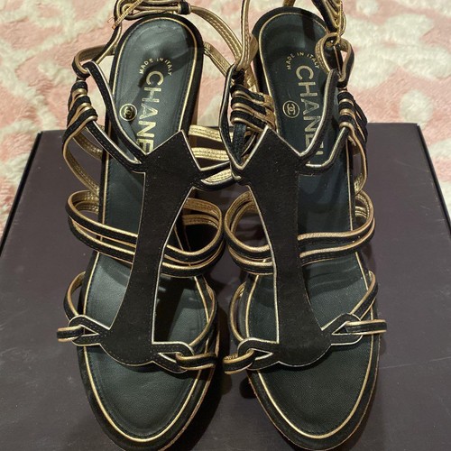 CHANEL CC Logo Black Gold High Heel Slingback Sandals EUR36 CHANEL CC Logo Black Gold High Heel Slingback Sandals EUR36
