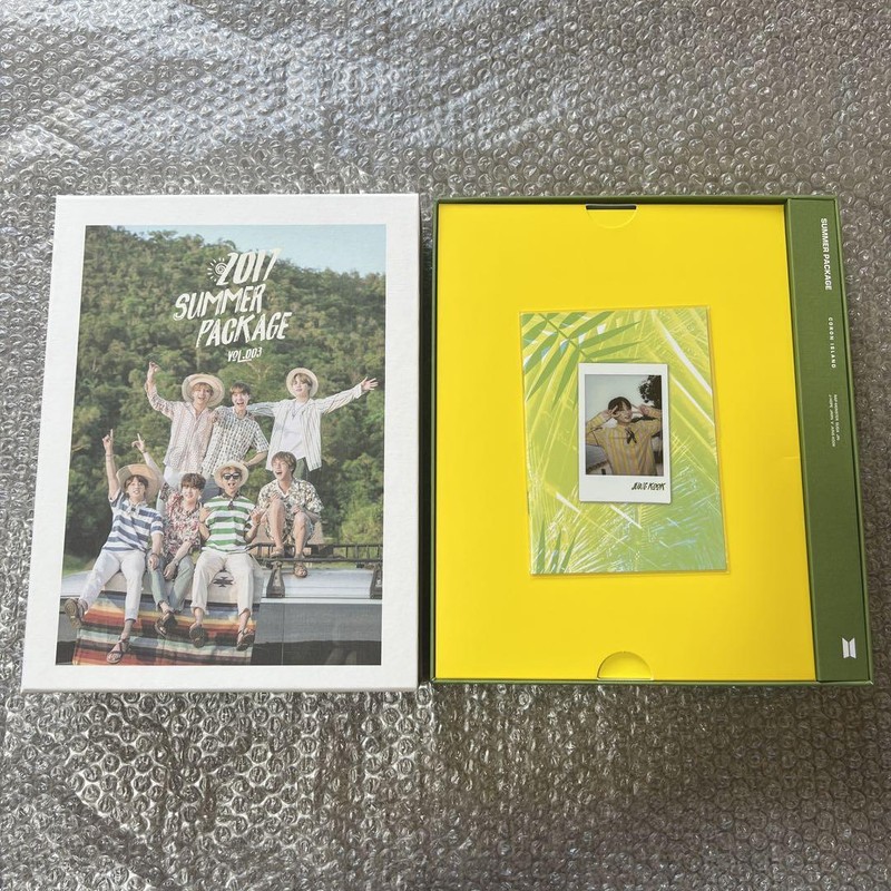 Lot De Livres Photo Dvd Bts Summer Package Coron Island 2017 Avec Livre Selfi...