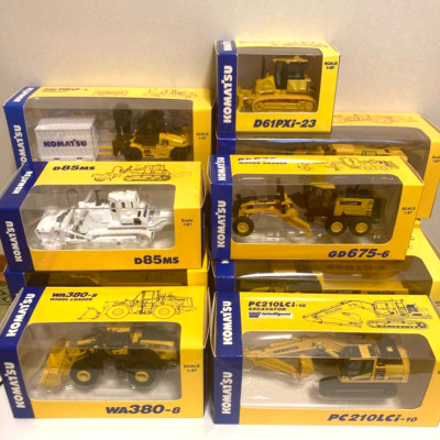 Komatsu Official Diecast Model Set - Shareholder Special Gifts Complete 11 Serie