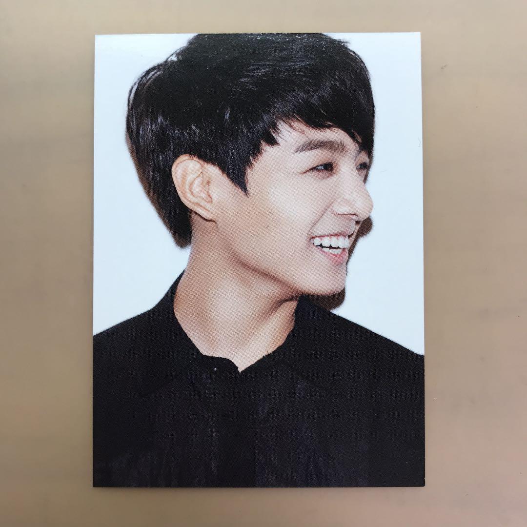 アイドル JUNGKOOK Ceci BTS x CECI Magazine Jungkook Photocard