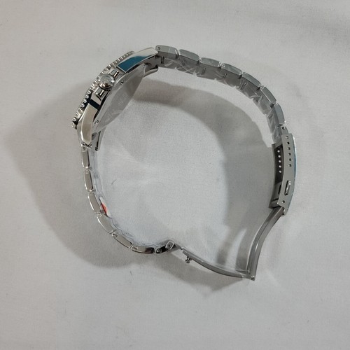 Pre-owned Laarvee Pea001 - Green Sgrn Hulk Wristwatch Crash Silver In Hand