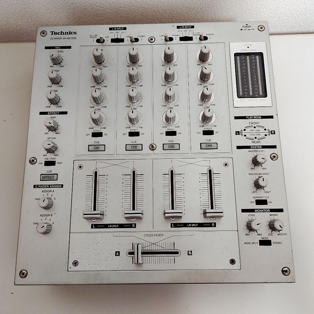 Technics SH-MZ1200 DJ Mixer 4-channel Silver Color / Japan