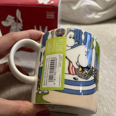 Moomin m1125 ARABIA  Mug Going On Vacation