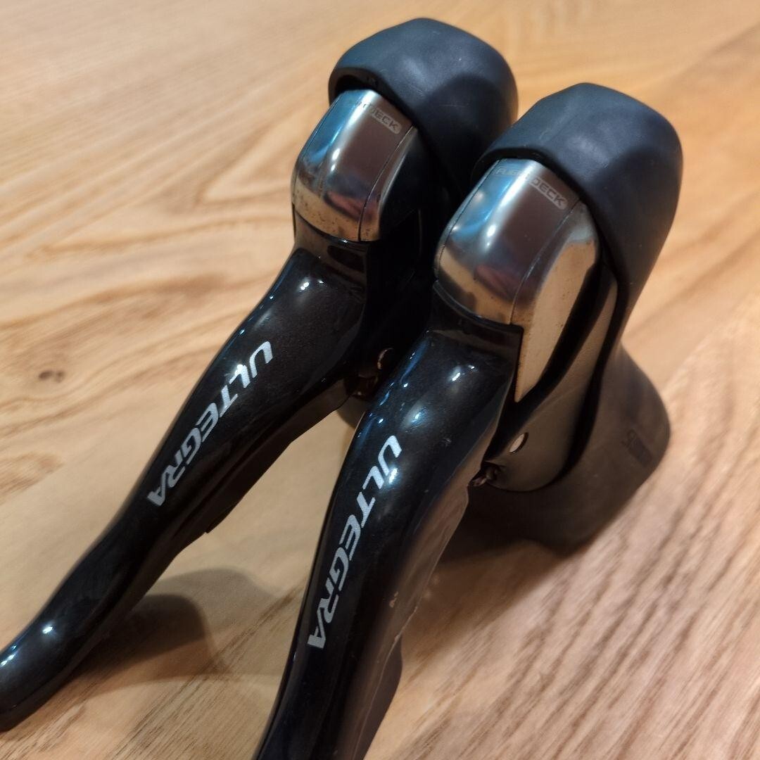 ULTEGRA ST-6700左右セット ULTEGRA ST-6700左右セット Shimano Ultegra 6700 10spd Right