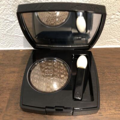 Chanel Ombre Premiere Poudre 928 Cuir Blanc Eyeshadow with Box   Z83