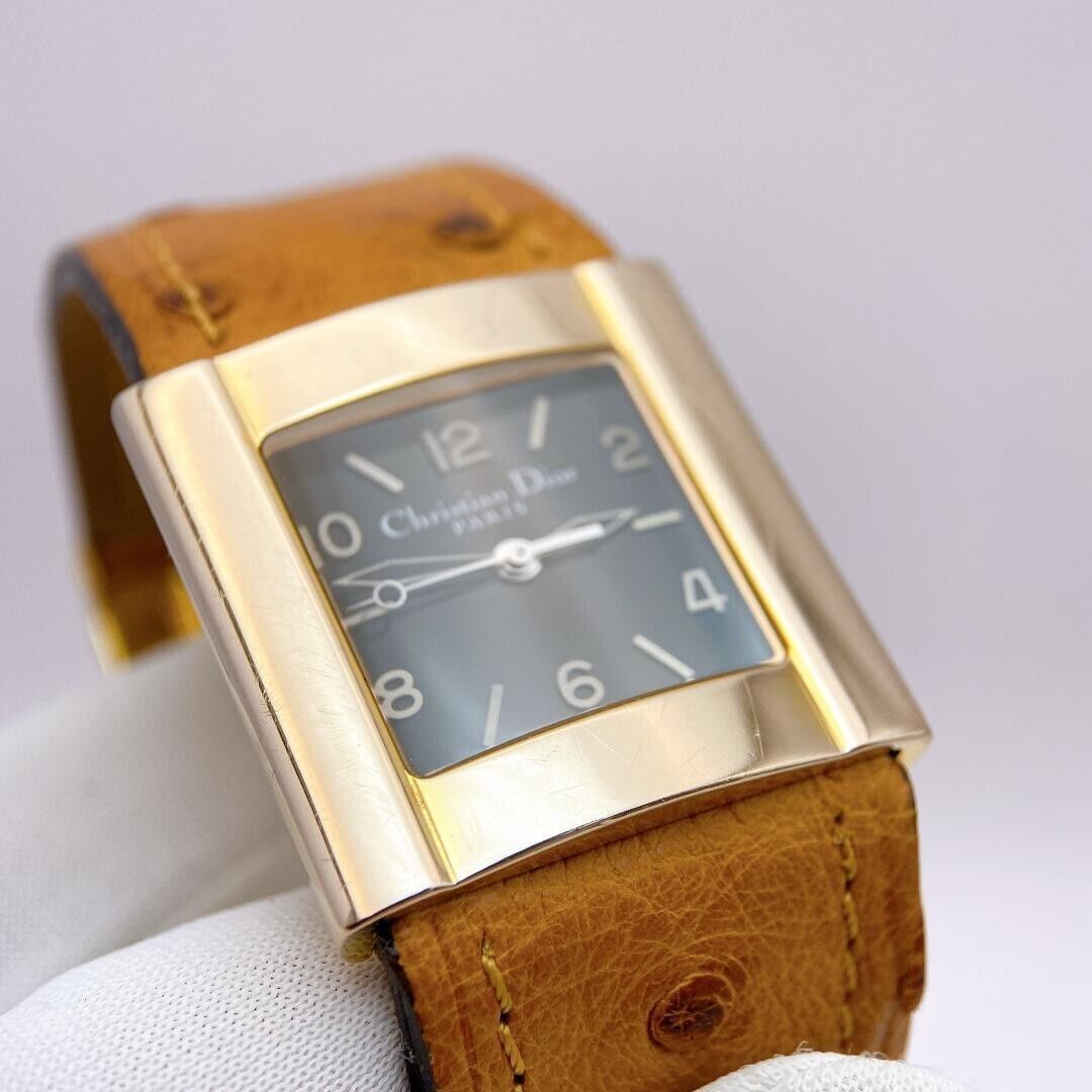 Christian Dior D79-140 Watch Black Dial Qz Square Ladies Christian Dior D79-140 Watch Black Dial Qz Square Ladies