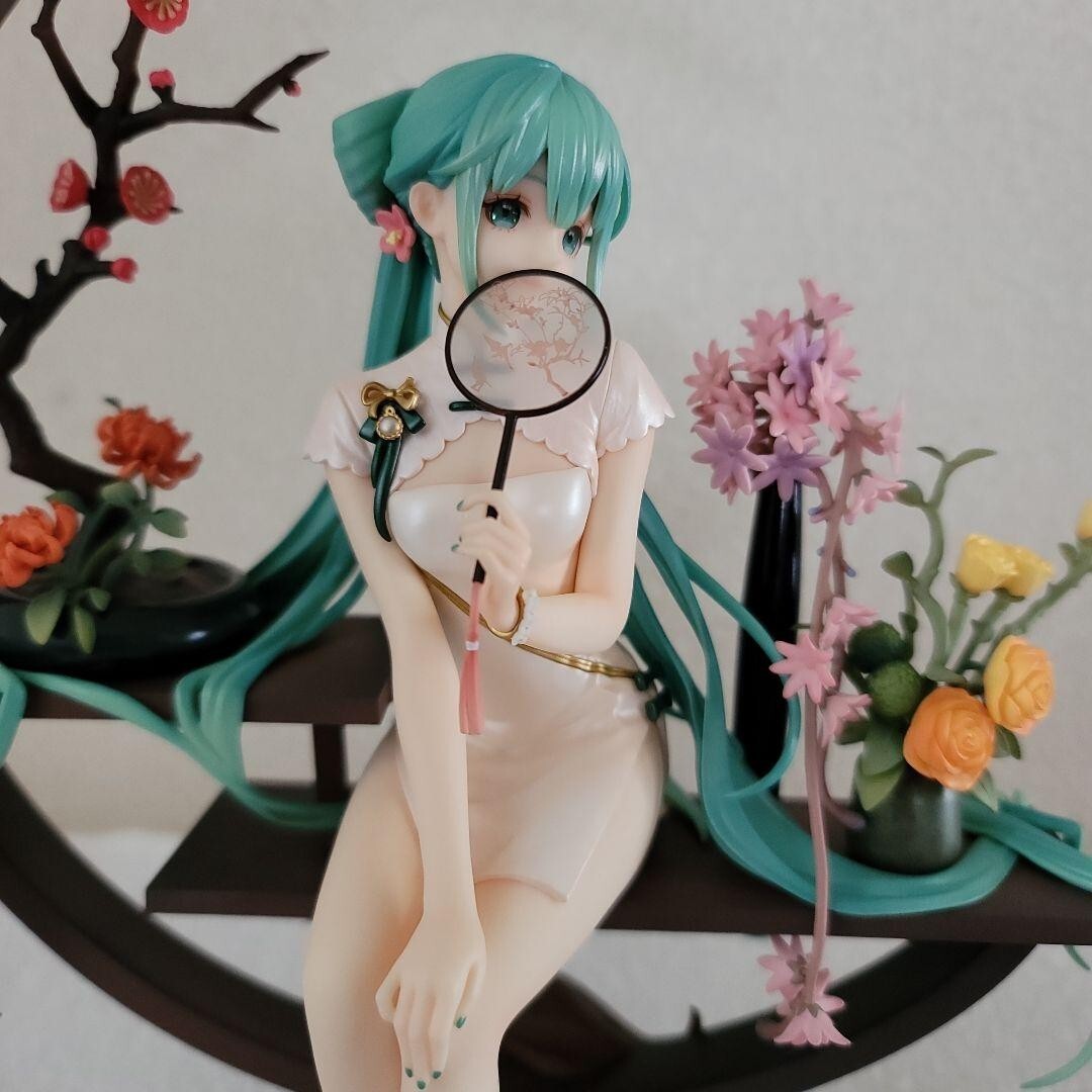 VOCALOID 1/7 scale Hatsune Miku Shaohua Ver Chinese Style