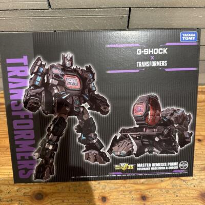 Pre-owned G-shock Dw-5600 Tf19-set Casio Transformers Collaboration Model Men Digital