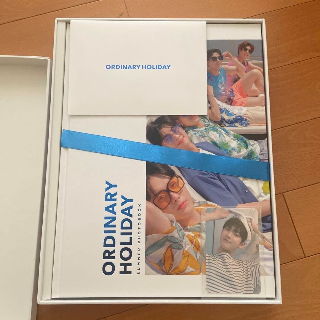ASTRO ORDINARY HOLIDAY 2019 SUMMER PHOTOBOOK PHOTOCARDS YOON