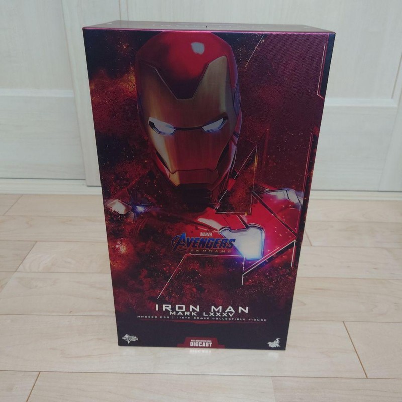 Hot Toys Iron Man Mark LXXXV 85 DIECAST Avengers Endgame