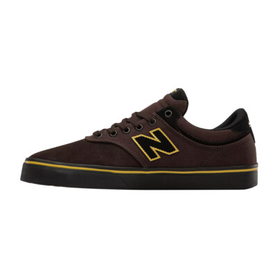 New Balance # Numeric \
