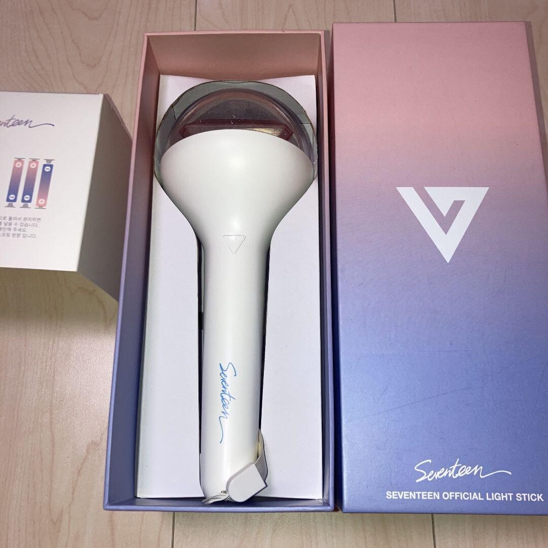 SEVENTEEN - SEVENTEEN CARAT棒 ver.1 SEVENTEEN OFFICIAL LIGHT STICK Penlight Ver1 K-POP idol