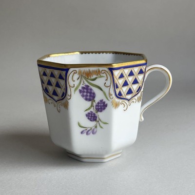 Herend Blue Diamond Cup 24K Gold Pottery Porcelain Hand Painted Rare Item