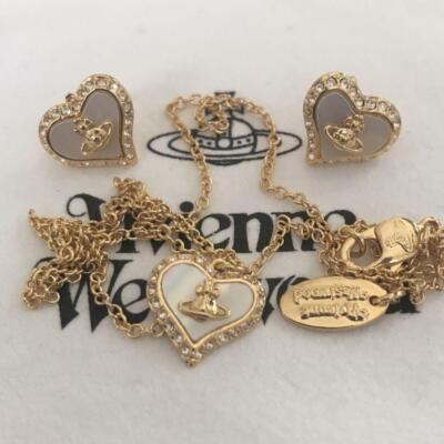 希少Vivienne Westwood チェーンベルト　GOLD 希少Vivienne Westwood チェーンベルト GOLD