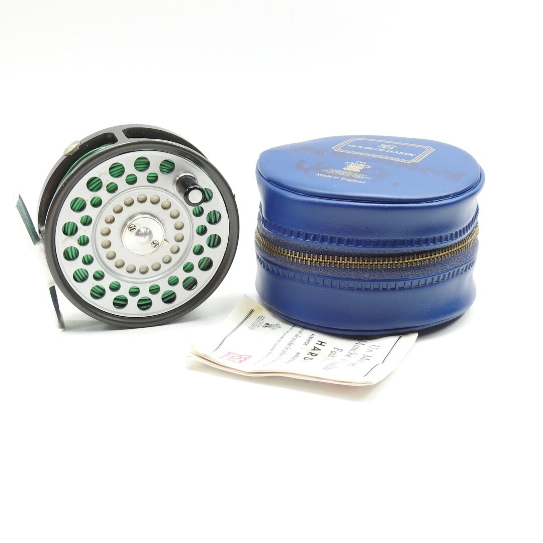 Hardy Lightweight Fly Fishing Reel. Made in England. W/ Case.