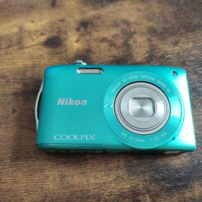 Nikon Digital Camera COOLPIX S3300 Mint green 6x zoom 16MP