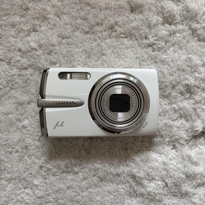 Rare Olympus μ1020 Digital Camera White, Tested, Retro