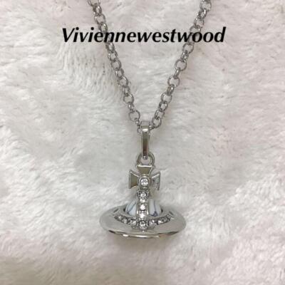 Vivienne Westwood ヴィヴィアン NEW TINY ORB New Tiny Orb Pendant Necklace in GOLD-LIGHT-GOLD-QUARTZ