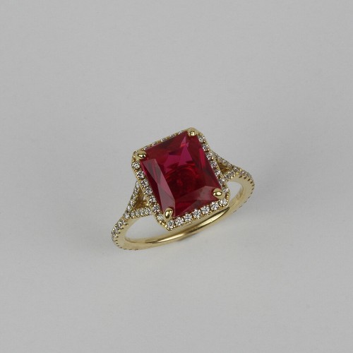 FJD Designer 14k Yellow Gold, Syn. Ruby, 0.36 Ct. Diamond