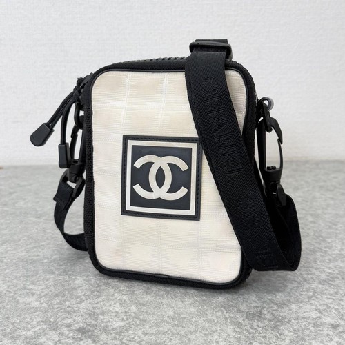 COACHバッグ・CHANEL　ブランド　まとめ売り 今日WTO】Coach コーチ、Chanel シャネル 組み合わせパック 三