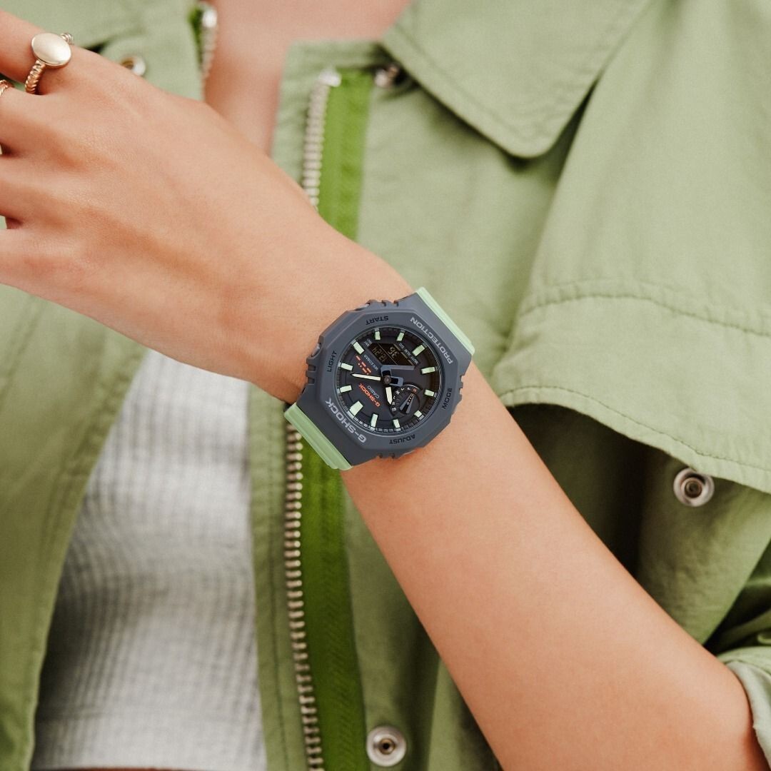 Pre-owned Casio G-shock Lover's Collection Limited Edition Watch Set Lov-22b-8