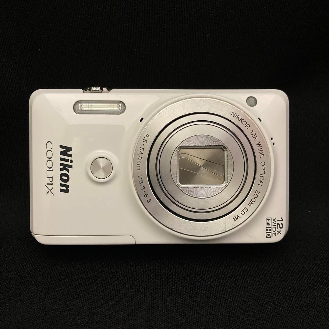 Nikon COOLPIX S6900 Digital Camera Glossy WH 12x Optical