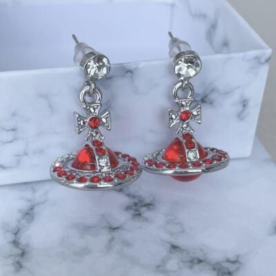 ★ vivienne westwood 可愛い!! てんとう虫 ピアス / レッド ★ ☆ vivienne westwood 可愛い!! てんとう虫 ピアス / レッド