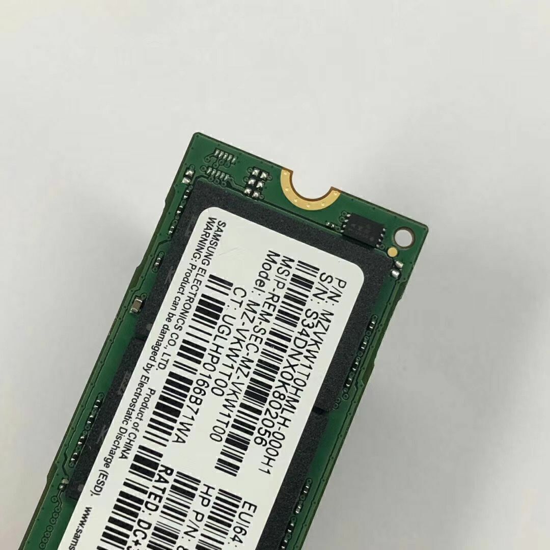 PCパーツ SAMSUNG - SAMSUNG SM961 1TB MZVKW1T0HMLH-00000 MZVKW1T0HMLH-000L7 Samsung SM961 1TB PCI Express 3.0 x4 SSD