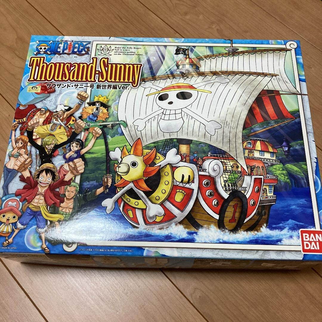 Thousand Sunny プラモデル BANDAI Amazon.com: Bandai Hobby - One Piece - Thousand Sunny (New